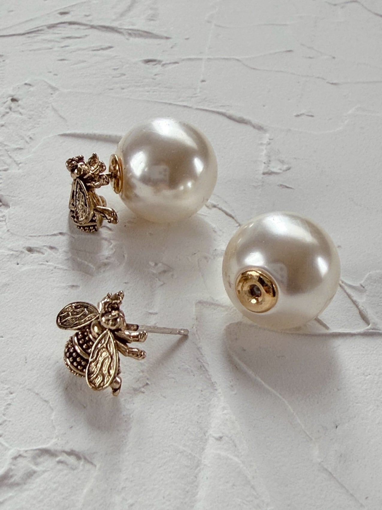 Bee pearl sand