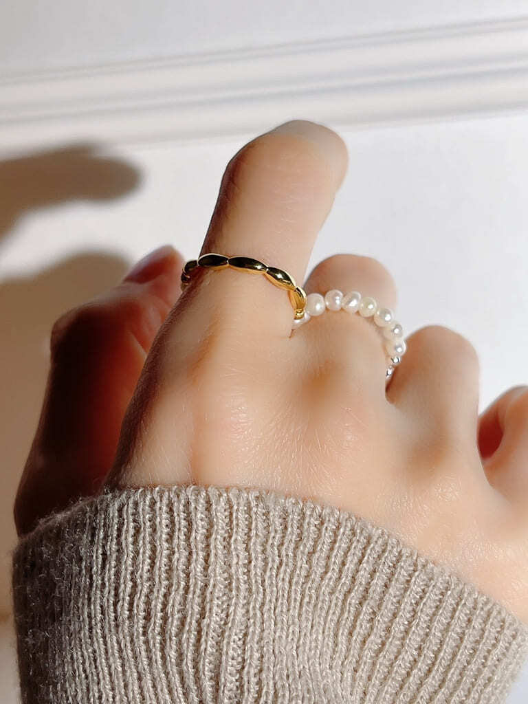 Half F.pearl ring（Silver 925* 淡水真珠)