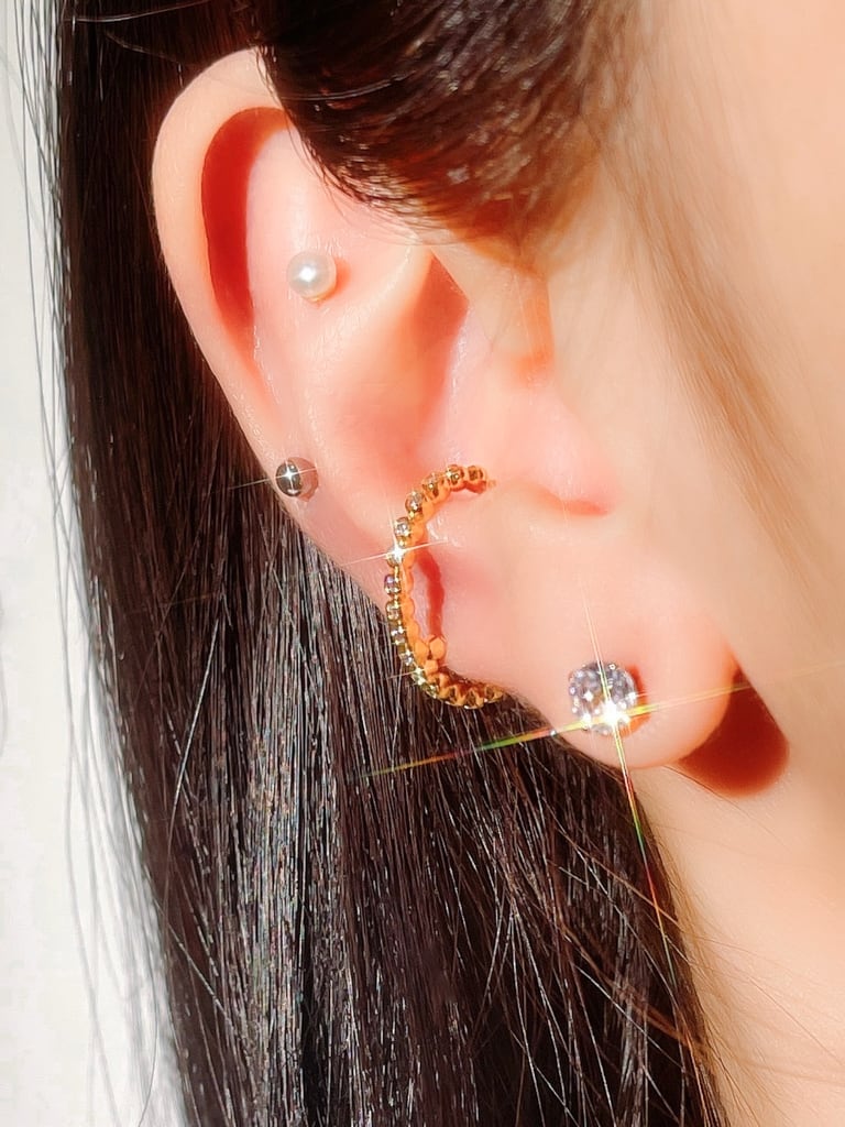 C curl dots (金属アレルギー対応)