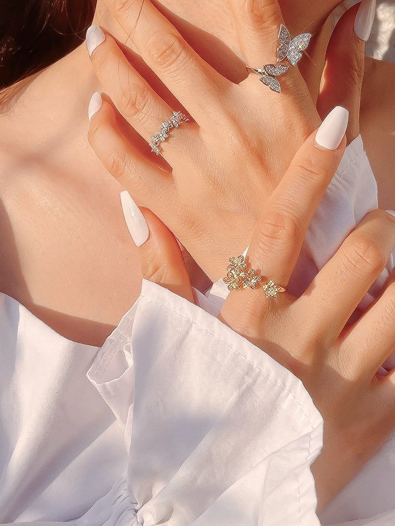 4 flower ring