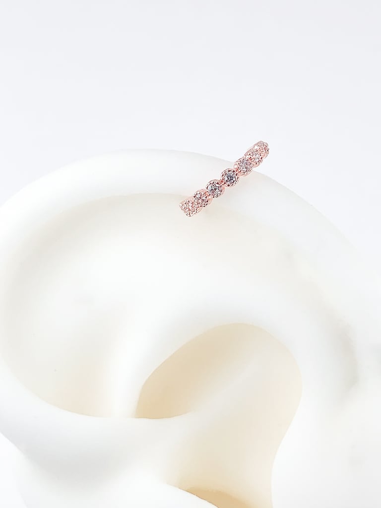8 crystal hoop ring