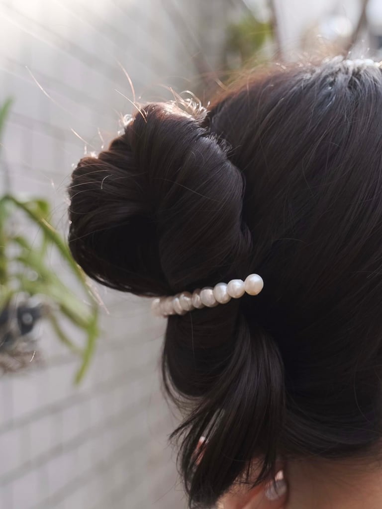 Pearl long hair clip