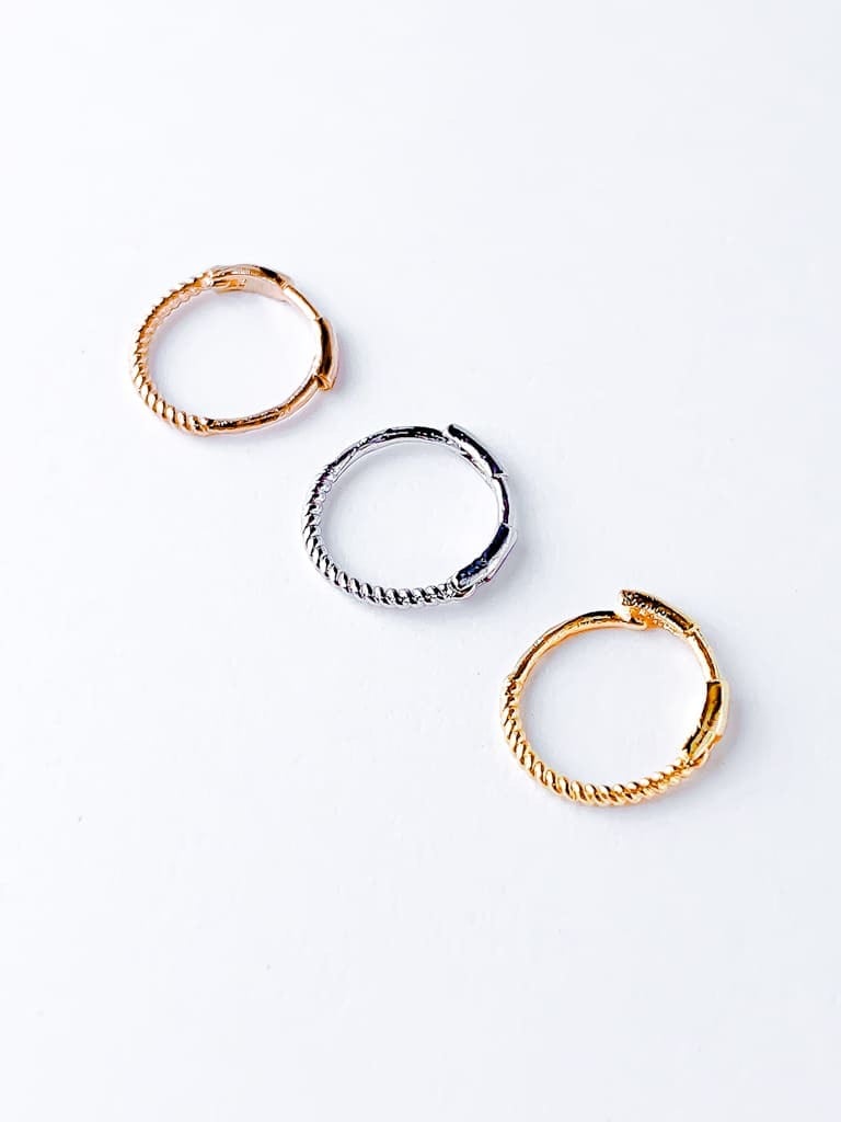Simple ring