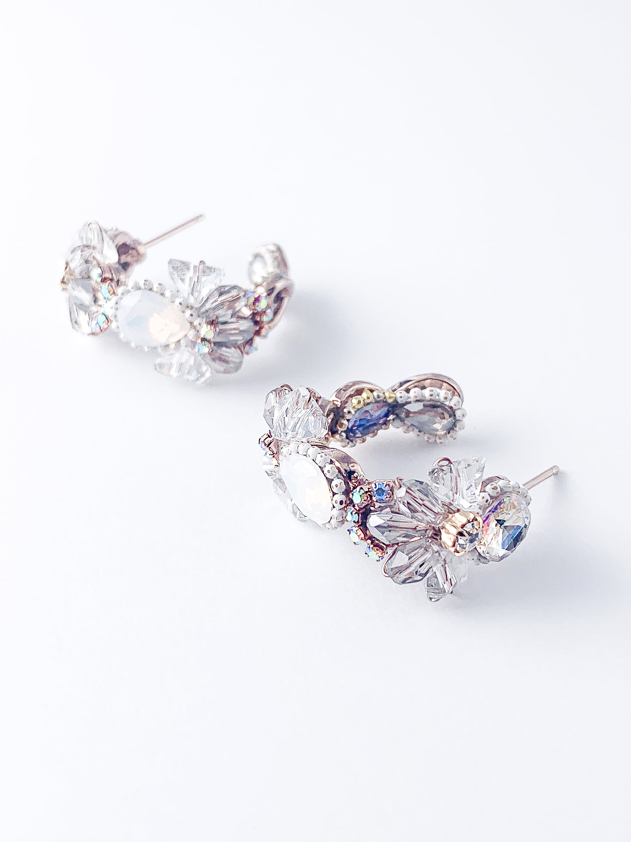 Crystal flower ring