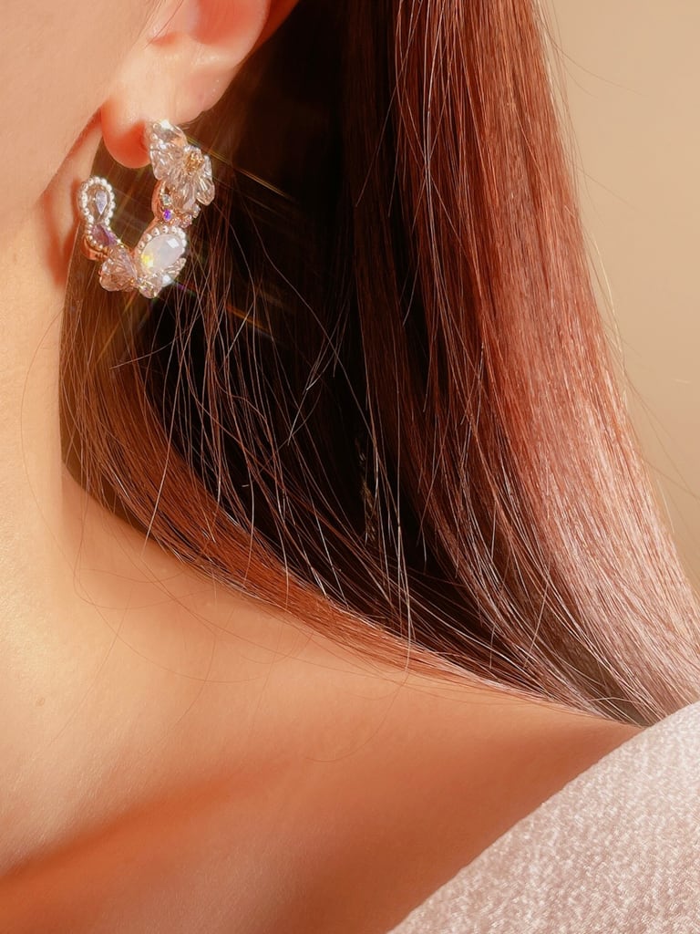 Crystal flower ring