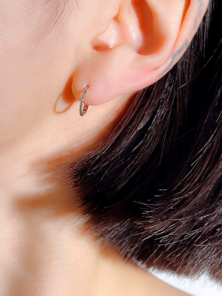 Simple ring