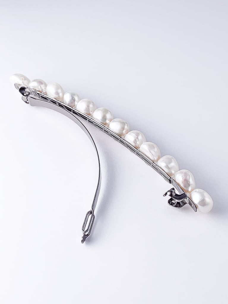 Pearl long hair clip