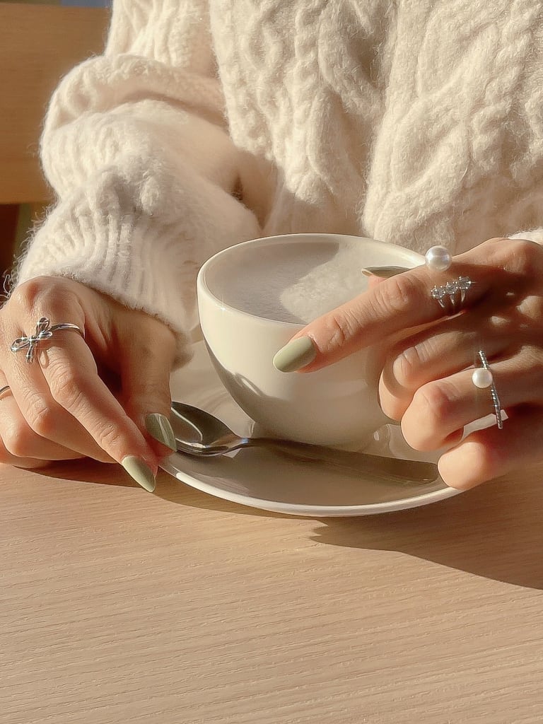 Stick pearl ring