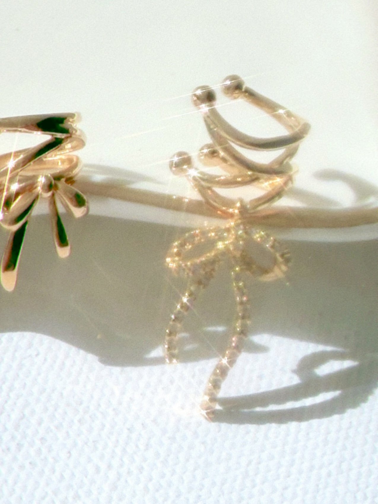 Crystal ribbon cuff(イヤーカフ)