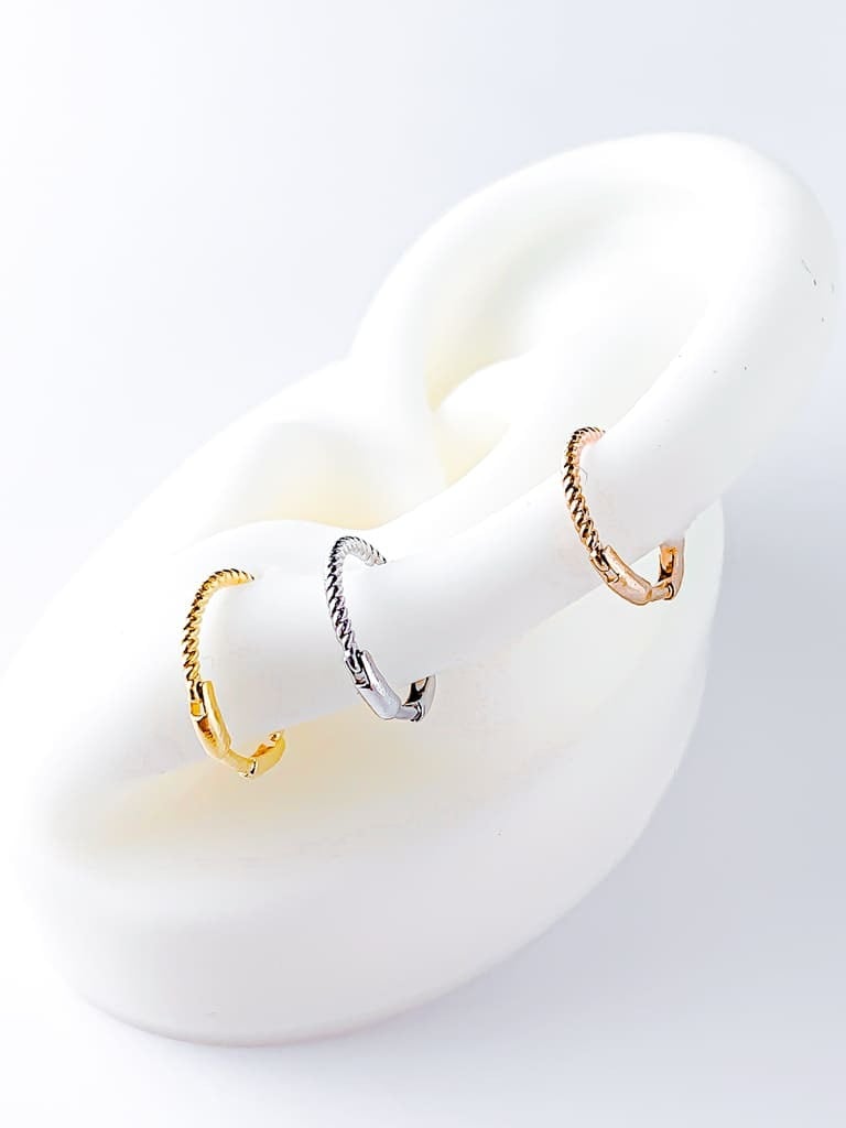 Simple ring