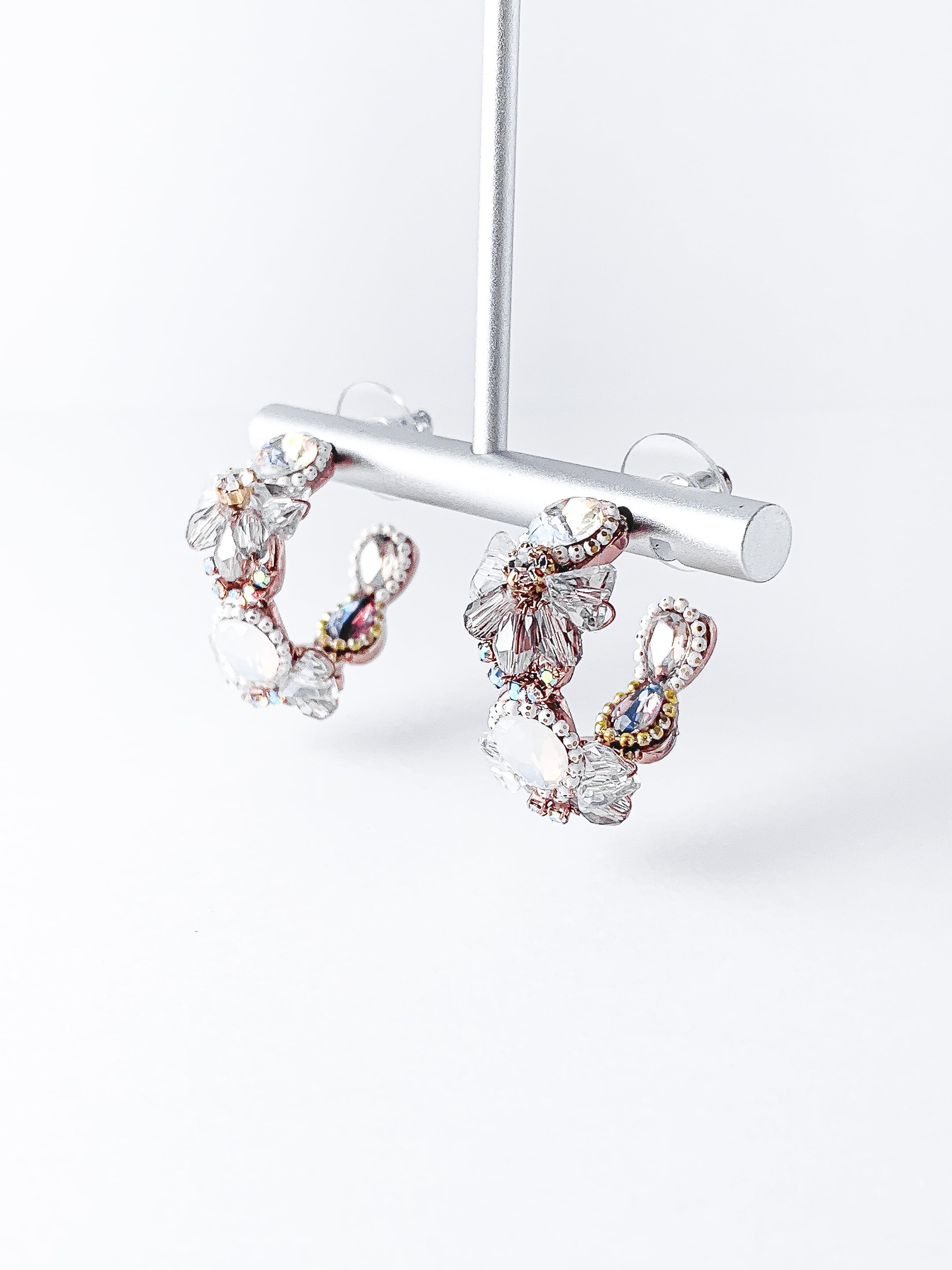 Crystal flower ring