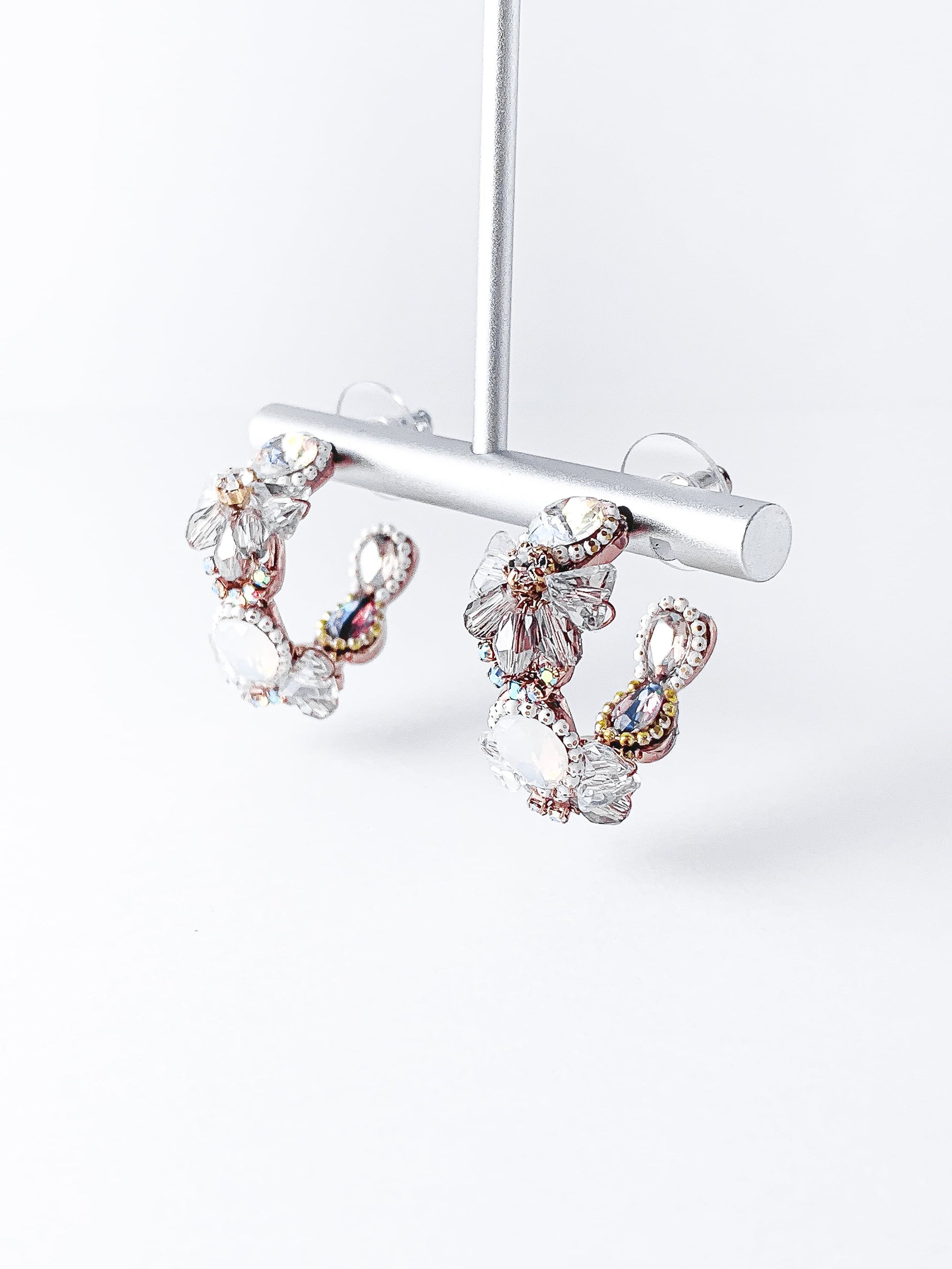 Crystal flower ring