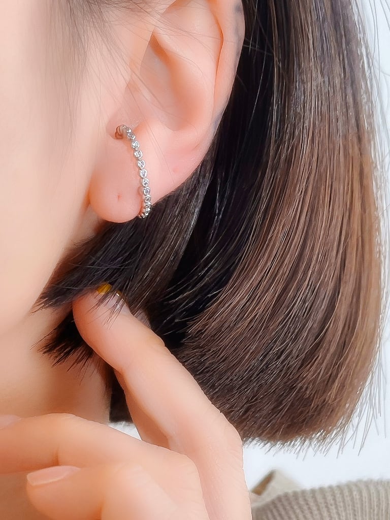 C curl dots (金属アレルギー対応)