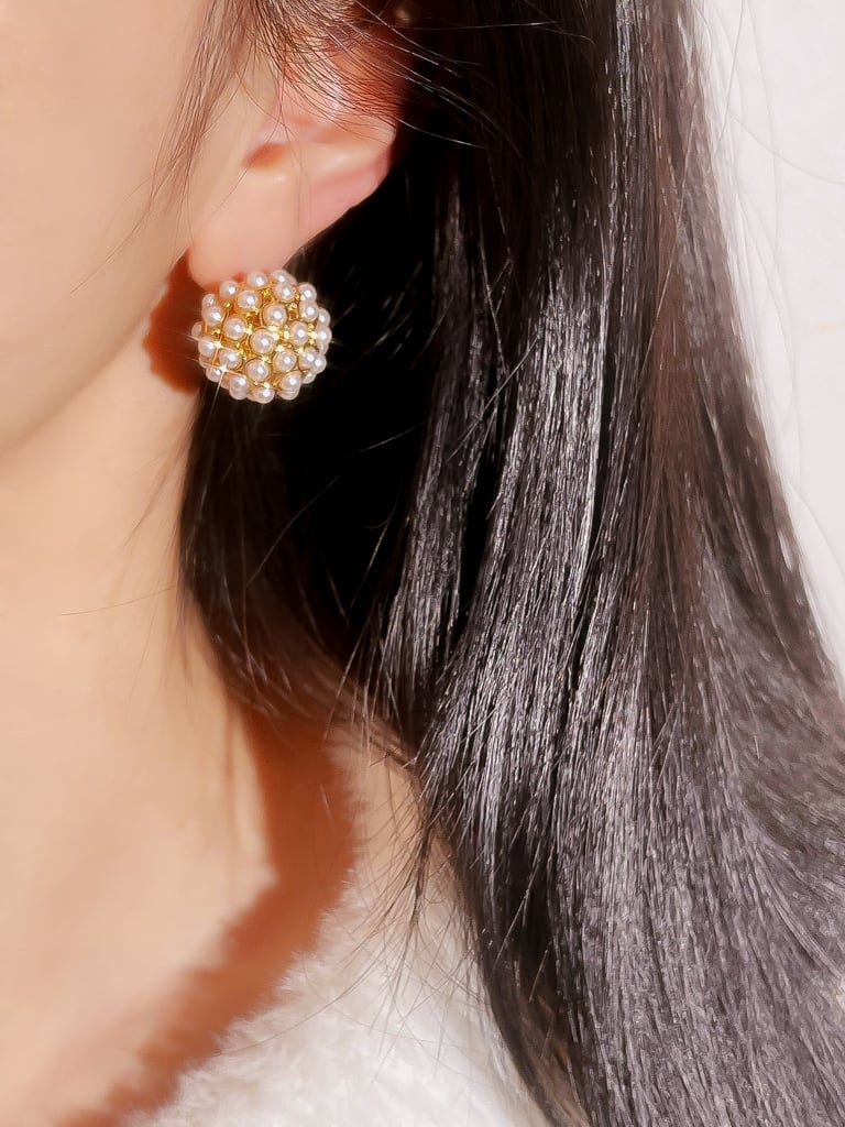 Dots pearl sand
