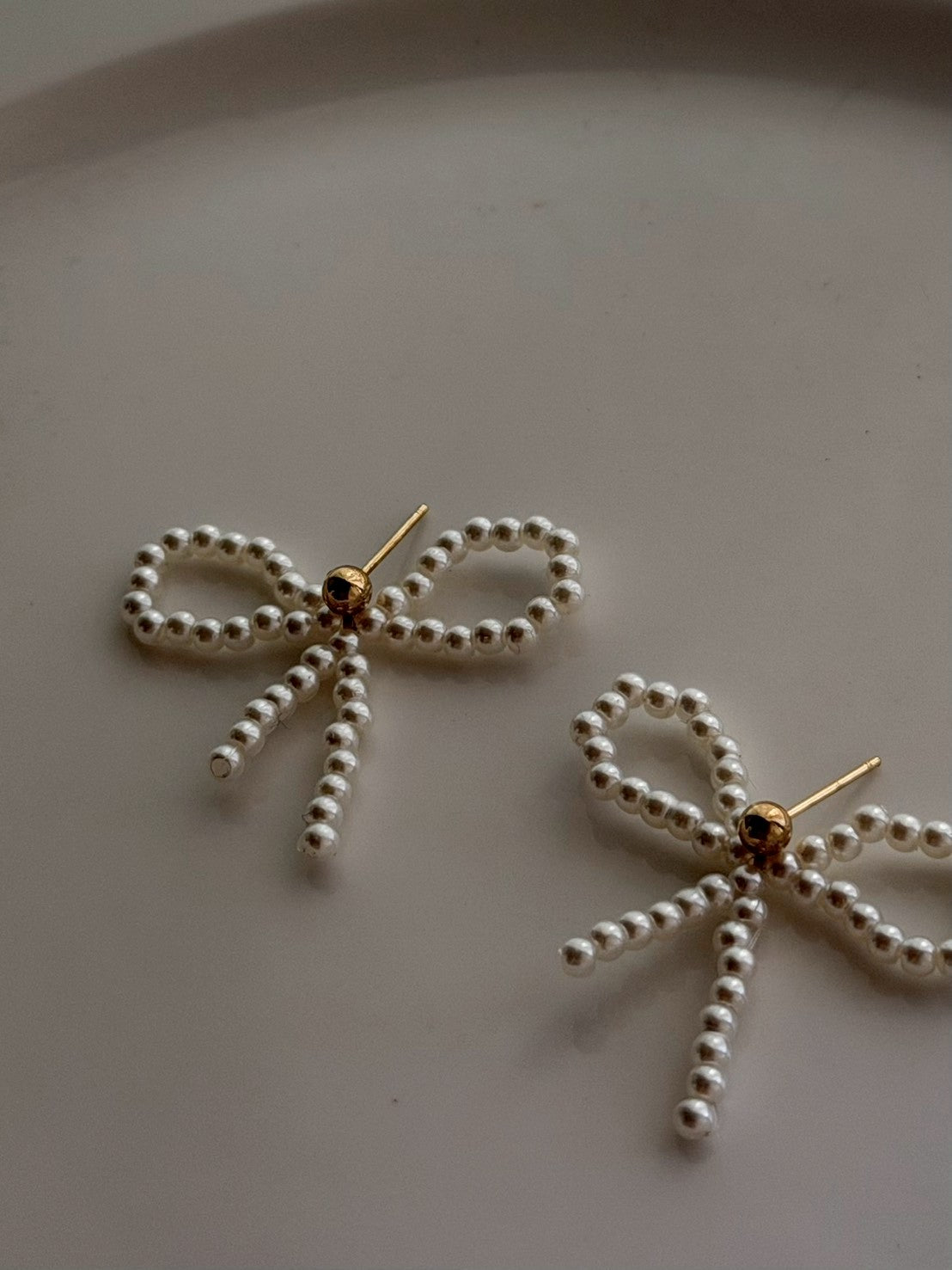 Ribbon pearl