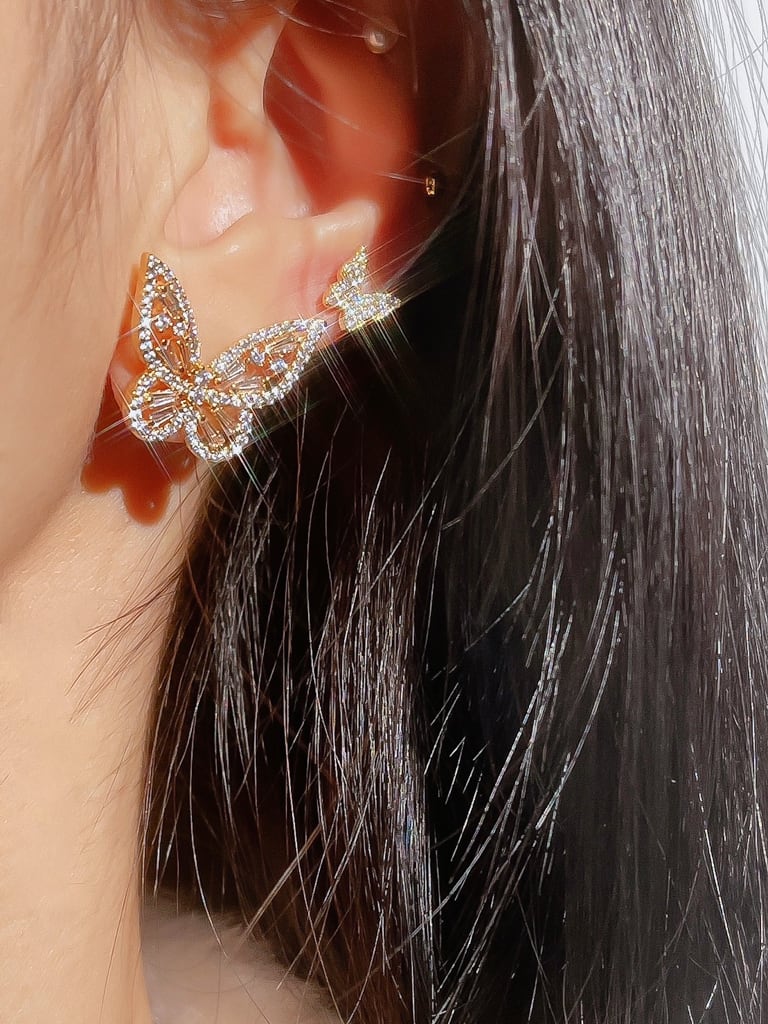 Crystal Butterfly (M size／金属アレルギー対応Ver.）