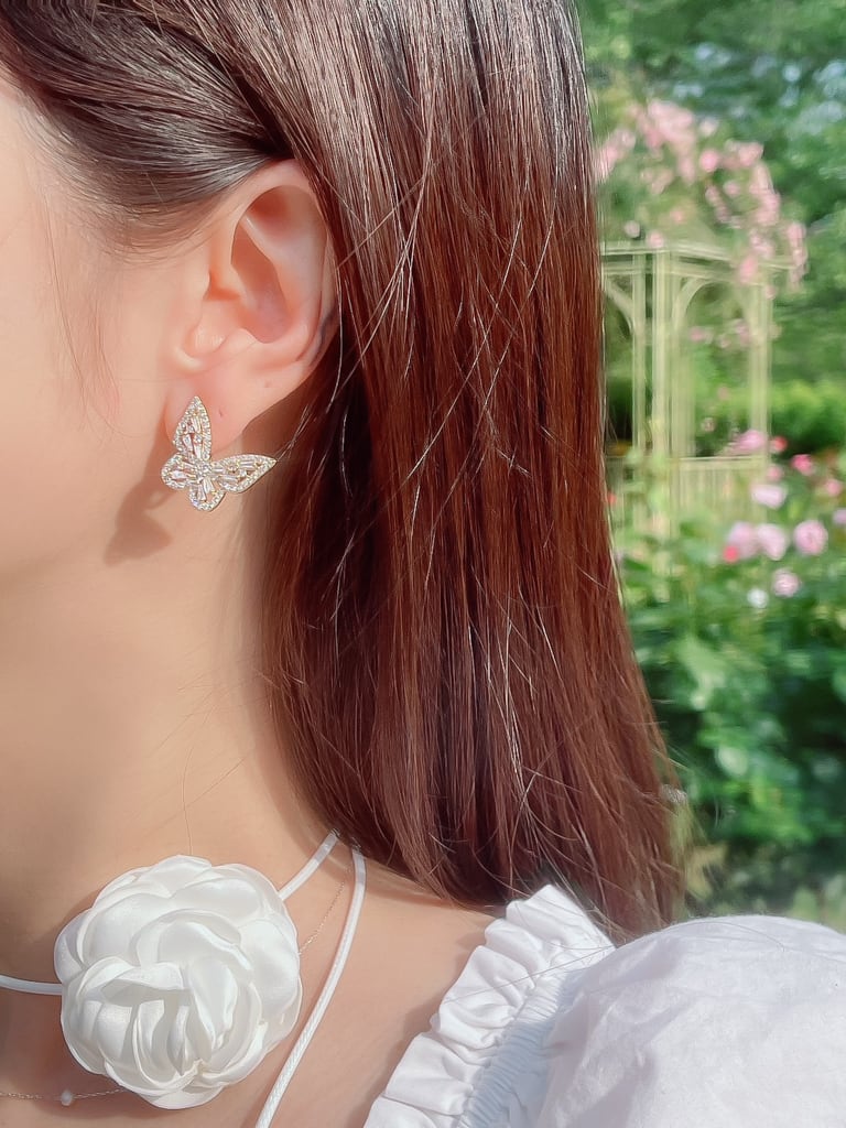 Crystal Butterfly (M size）イヤリングVer.