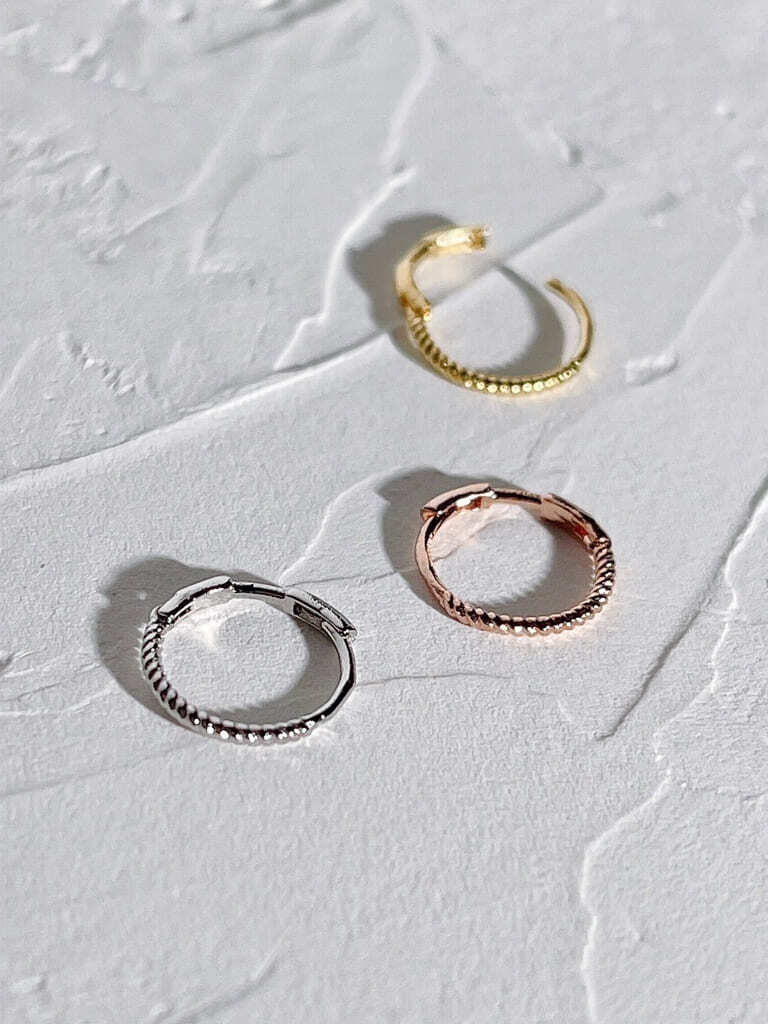 Simple ring