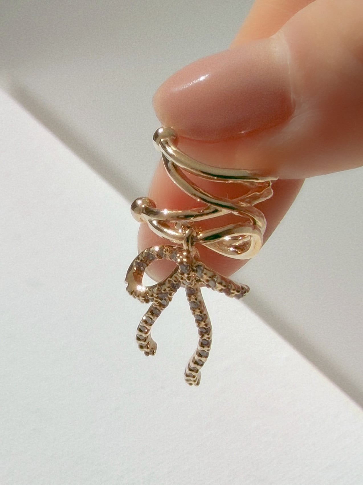 Crystal ribbon cuff(イヤーカフ)