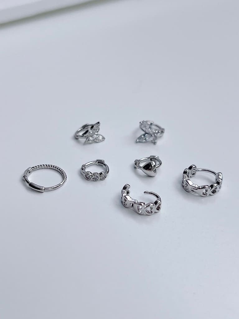 3 heart ring