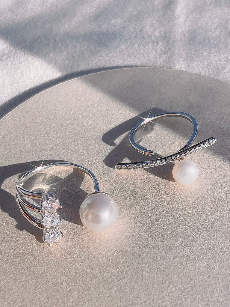 Stick pearl ring
