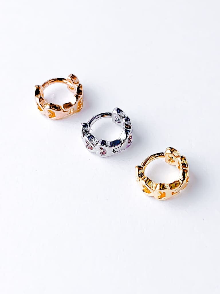 3 heart ring