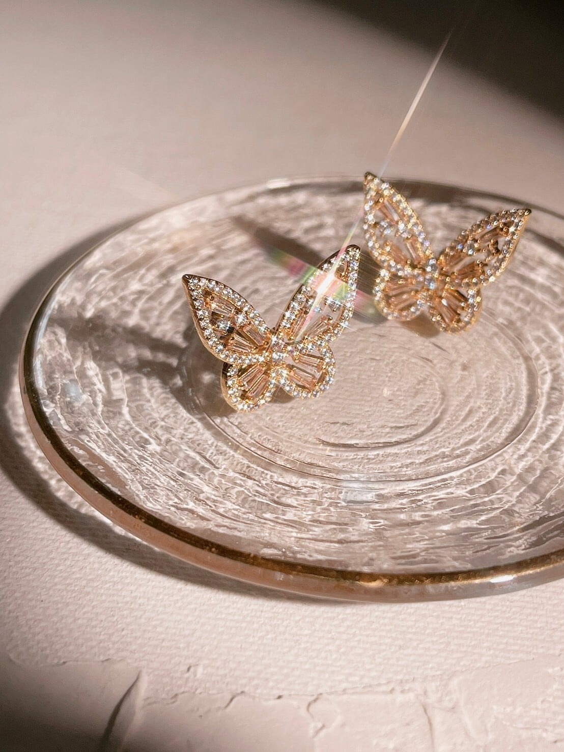 Crystal Butterfly (M size／金属アレルギー対応Ver.）