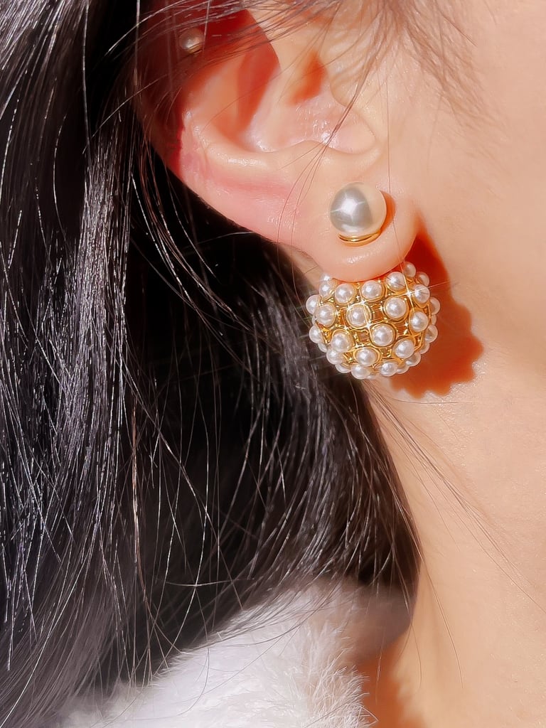 Dots pearl sand