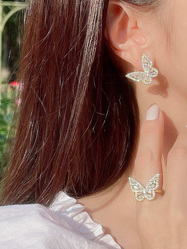 Crystal Butterfly Ring(M size）